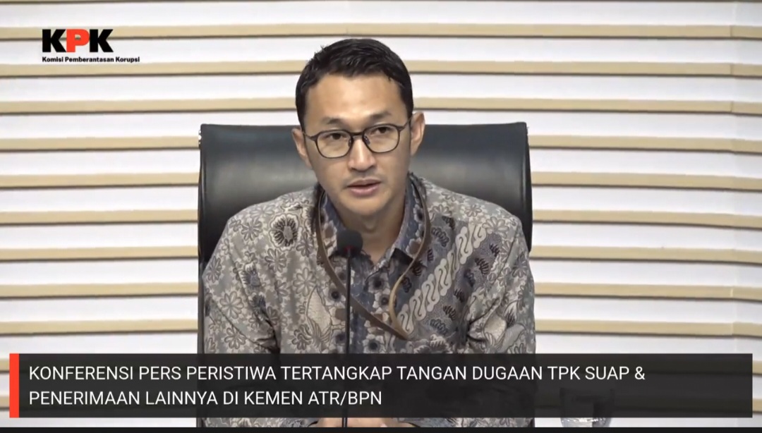 Screenshot_20260916_102311_Facebook KPK Panggil Dedi Congor, Sinyal Tersangka Baru Bea Cukai? 1