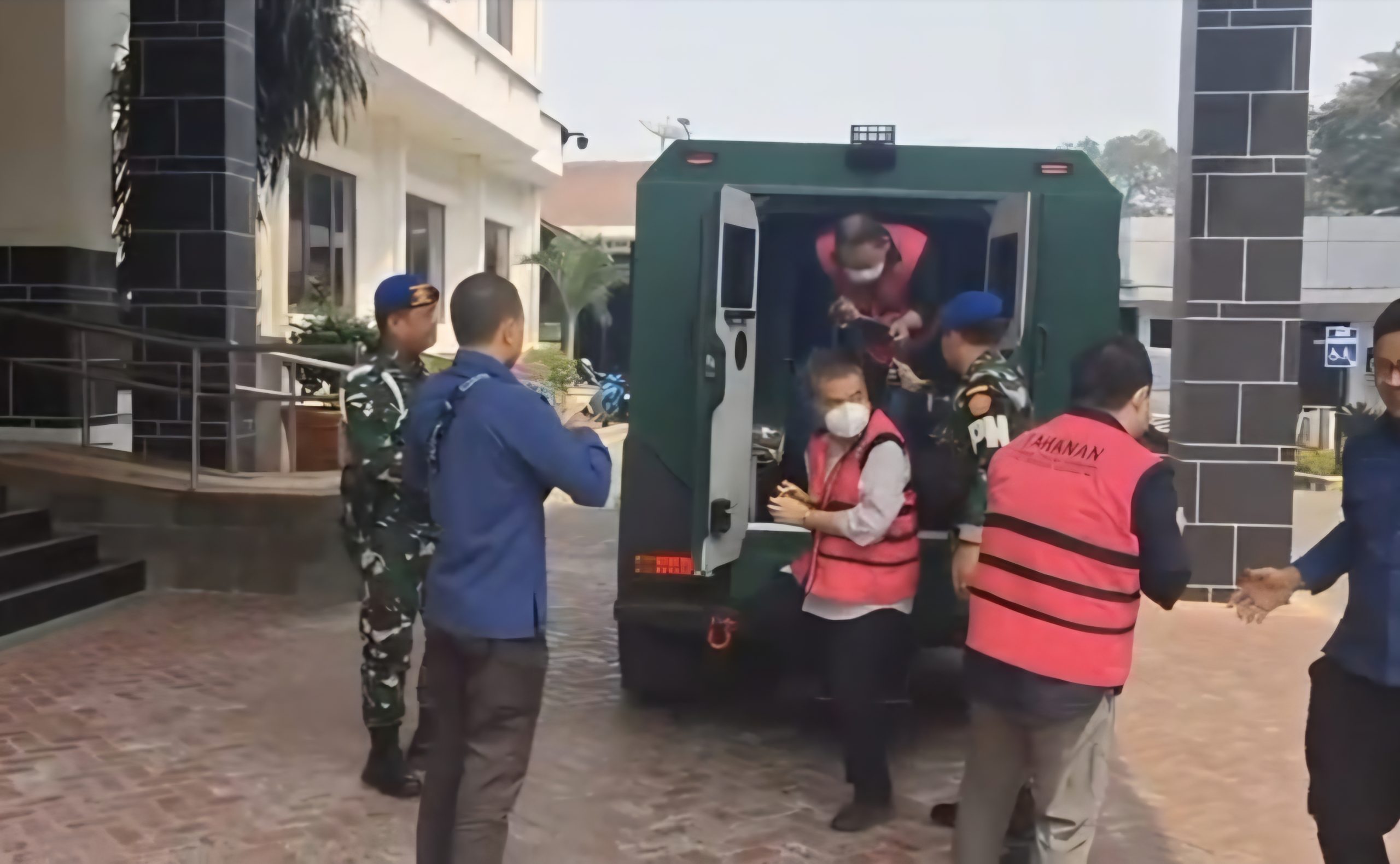 4 Tahun Lenggang Kangkung Rugikan Negara Rp4 Triliun, Aseng dkk Dilimpahkan Jaksa ke Kejari Jakpus 1