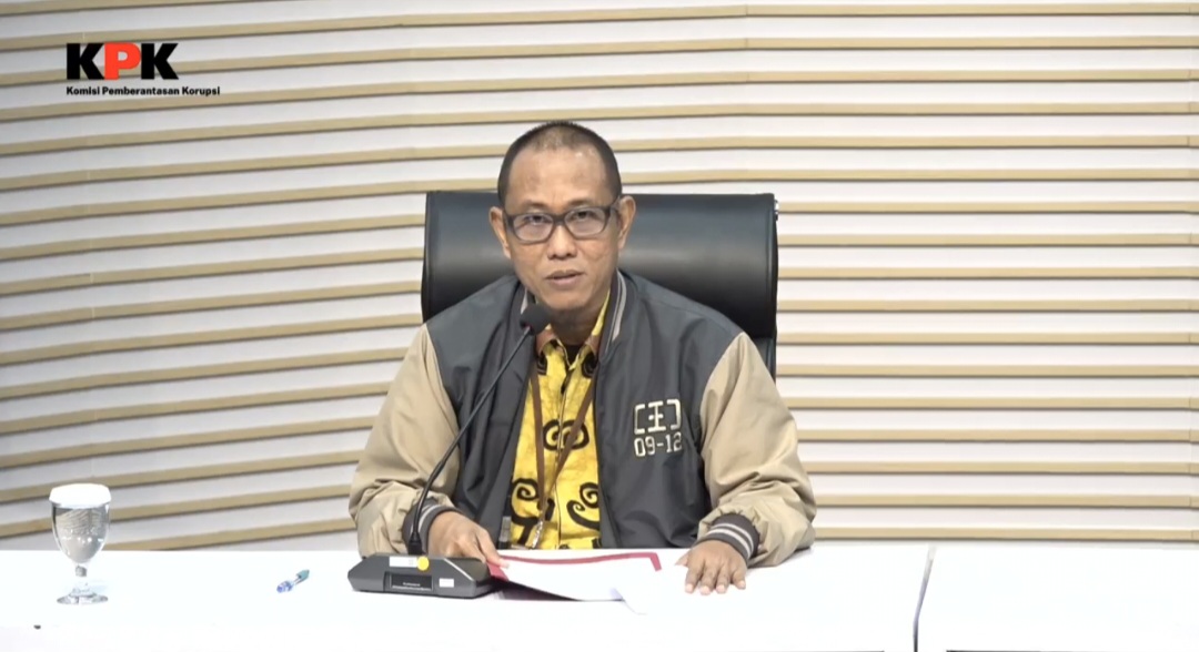 Screenshot_20260922_162910_Facebook Bupati Boltara Sirajudin Lasena Jadi Tersangka OTT KPK 1