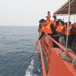 Operasi SAR Arupadhatu I Berakhir, Keluarga Tabur Bunga 26
