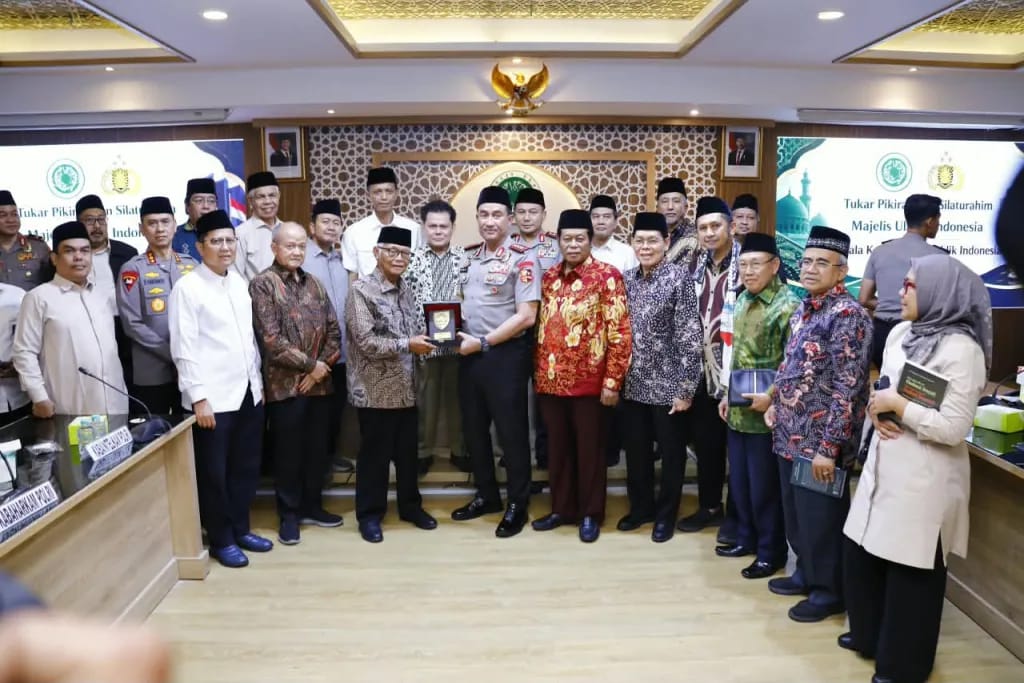 Kabaharkam Dampingi Kapolri Silaturahmi dengan Pimpinan MUI, Perkuat Sinergi Jaga Keamanan dan Kerukunan Negeri 2