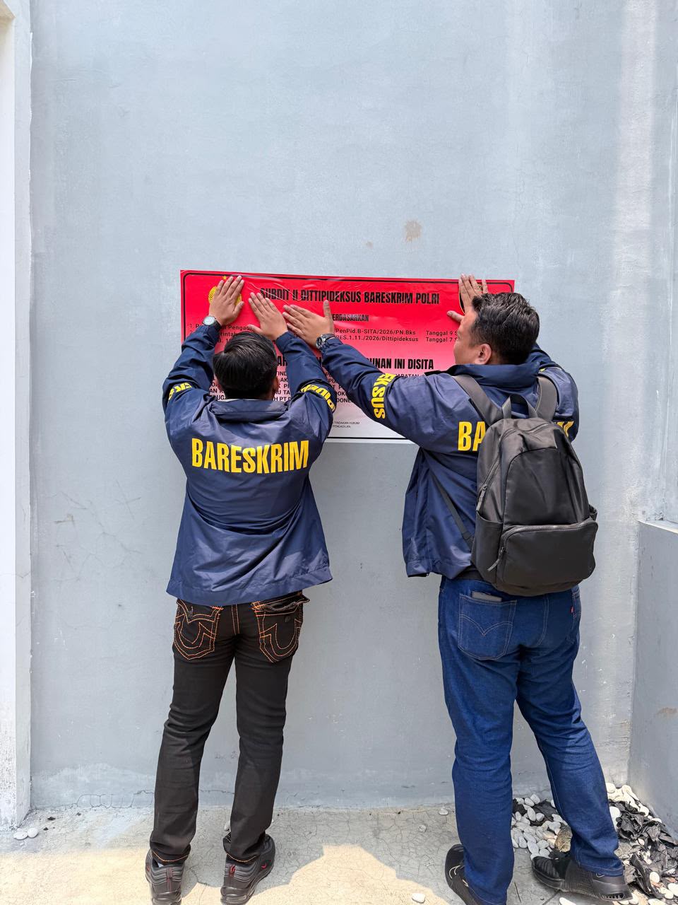 Kabar Baik untuk Korban PT DSI, Dirtipideksus Bareskrim Polri: Aset Lebih dari Rp500 Miliar Sudah Terlacak 1 Kabar Baik untuk Korban PT DSI, Dirtipideksus Bareskrim Polri: Aset Lebih dari Rp500 Miliar Sudah Terlacak 2