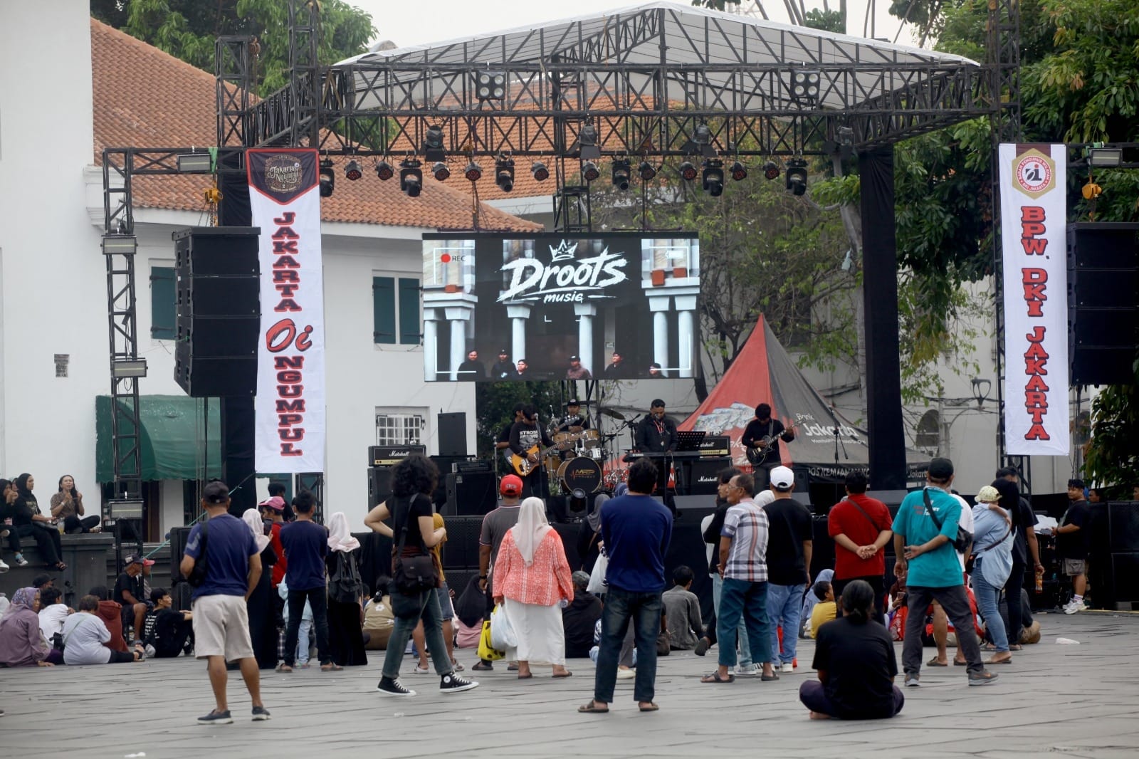 Pesona Kota Tua yang Selalu Menggoda Semua Usia 1 Pesona Kota Tua yang Selalu Menggoda Semua Usia 2