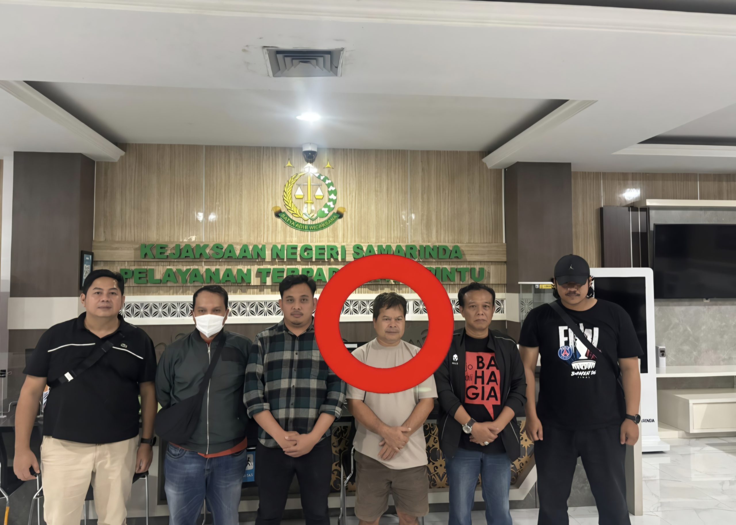 Screenshot_20261001_121241_WhatsApp Kejagung Awali Oktober 2026 dengan Menangkap Koruptor Buron Kaltim 1