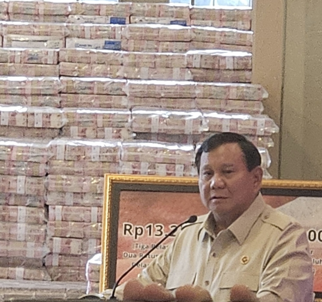 Screenshot_20261006_150102_WhatsApp Prabowo Tetap Dukung Kejagung Dibawah Pimpinan Jaksa Agung ST Burhanuddin Pulihkan Kerugian Negara di Sektor Kehutanan 1
