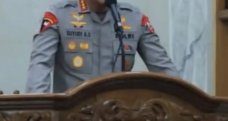 Jenderal Suyudi; Polisi yang Dekat, Hukum yang Tegas 1