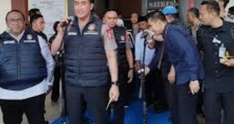 Berikan Perlindungan Pekerja, Kapolri Resmikan Desk Ketenagakerjaan 2