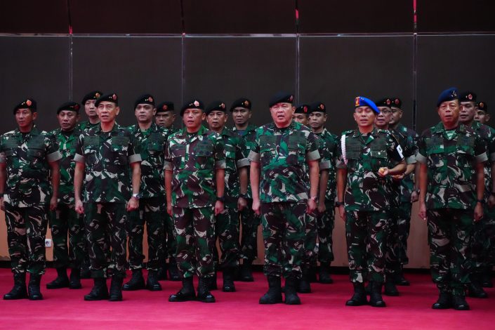 22 Pati Naik Pangkat, Panglima TNI: Saya Menunggu Kinerja yang Aplikatif 1 22 Pati Naik Pangkat, Panglima TNI: Saya Menunggu Kinerja yang Aplikatif 2