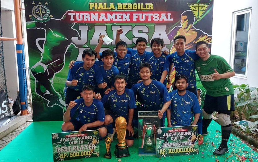 Tim PSSI Pers Rebut Piala Bergilir Jaksa Agung Cup III