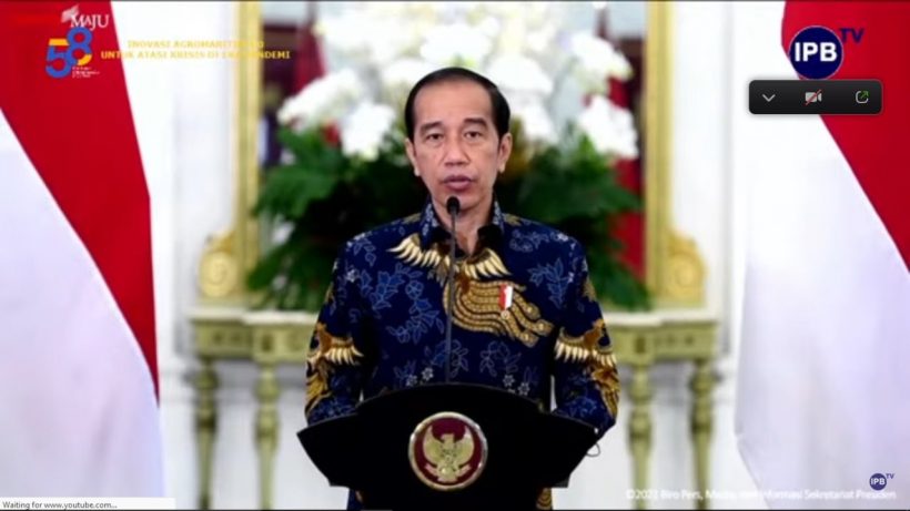 Jokowi Harapkan IPB Jadi Pelopor Inovasi Pertanian 74
