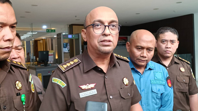 Kejati DKI Tahan 4 Tersangka Korupsi Jaminan Kredit Askrindo 10