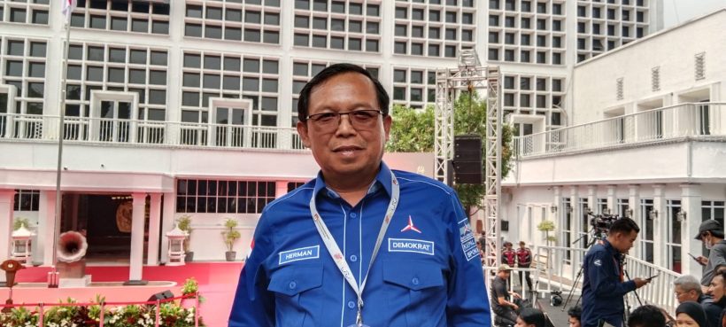 Demokrat Anggap Pertemuan Jokowi dengan Tiga Capres Kendurkan Ketegangan 13