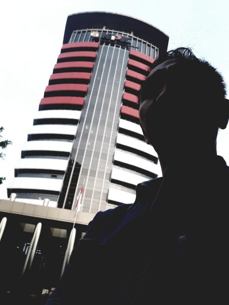 Wajah Baru KPK, Memberantas Korupsi  Lewat Medsos 59