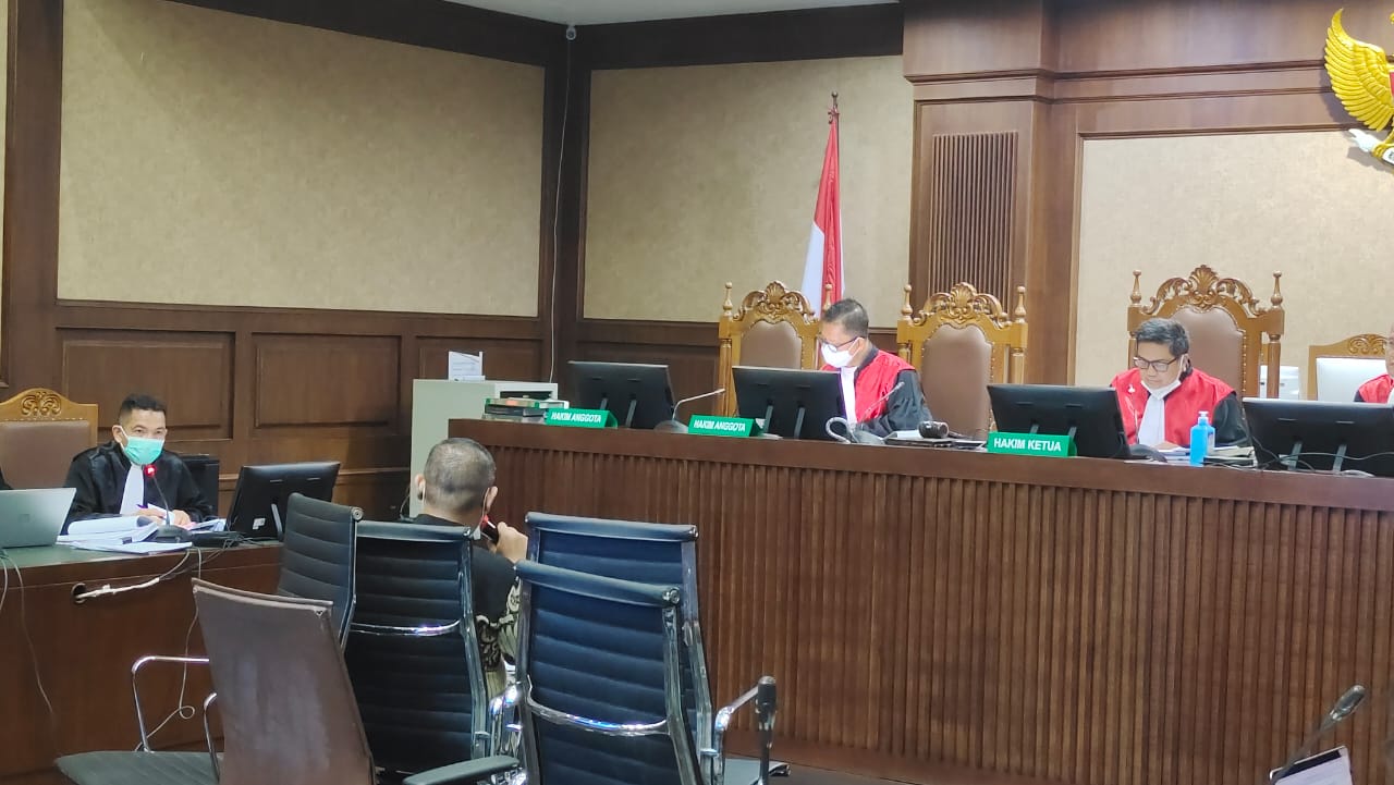IMG-20210721-WA0031 Saksi Mahkota Positif Covid-19, Sidang Korupsi Bansos Ditunda 1