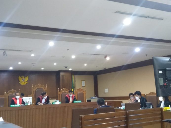 IMG-20210729-WA0055 Sidang Samin Tan: Saksi Ahli Pidana Jelaskan Soal Gratifikasi Positif dan Negatif 13
