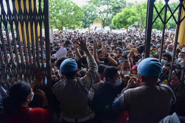 IMG-20210804-WA0042 Vaksinasi Melanggar Prokes BEM Nusantara Minta Kapolri Evaluasi Kapolda Sumut 11
