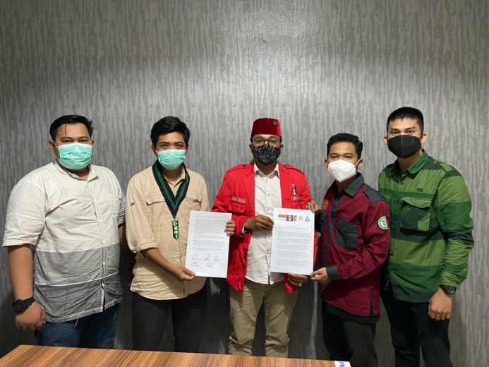 IMG-20210806-WA0022 Buntut Vaksinasi Massal yang Mengundang Kerumunan, Mahasiswa: Kapolda Sumut Harus Dicopot 10
