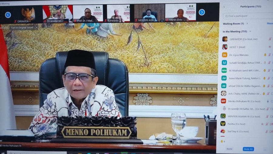 IMG-20210807-WA0000 Mahfud MD Sebut Hoax Berpotensi Memecah Persatuan Bangsa 11