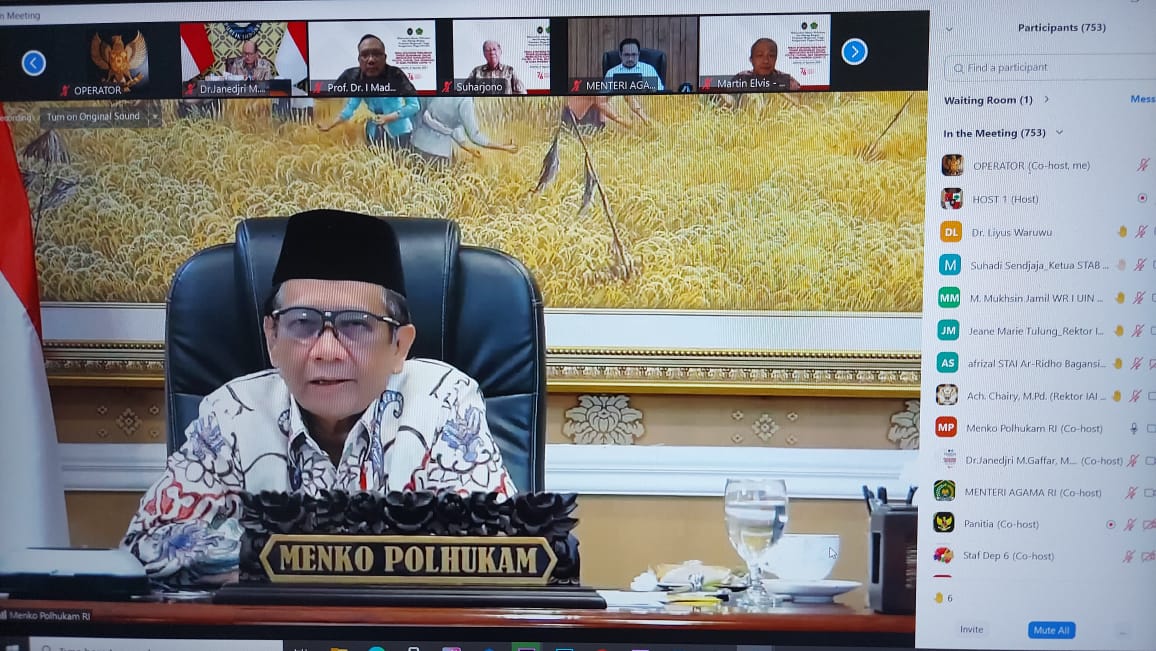 Mahfud MD Sebut Hoax Berpotensi Memecah Persatuan Bangsa 1