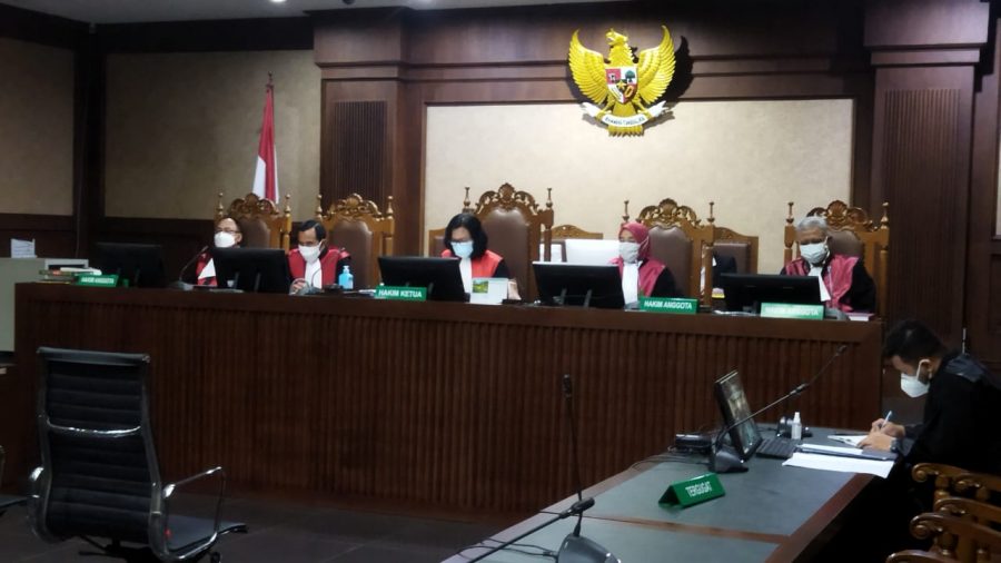 IMG-20210812-WA0073 Terdakwa Jiwasraya, Pieter Rasiman Dihukum 20 Tahun Penjara 9