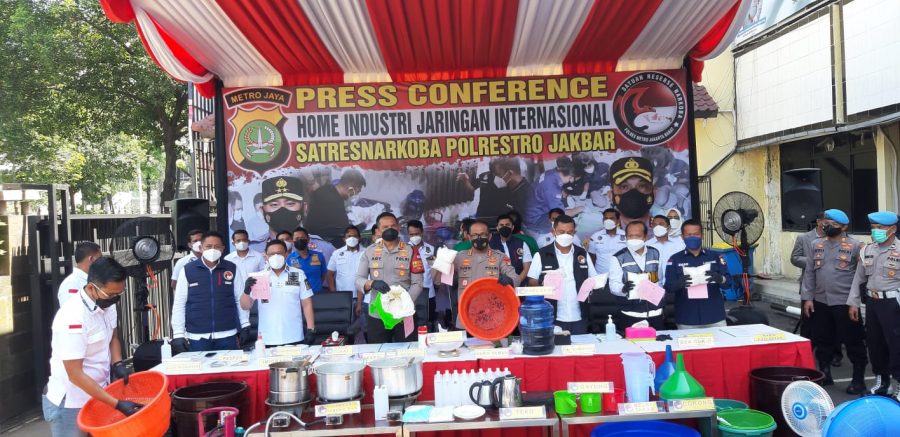 IMG-20210909-WA0026 Modus Baru Pabrik Narkoba di Jakarta Barat 12
