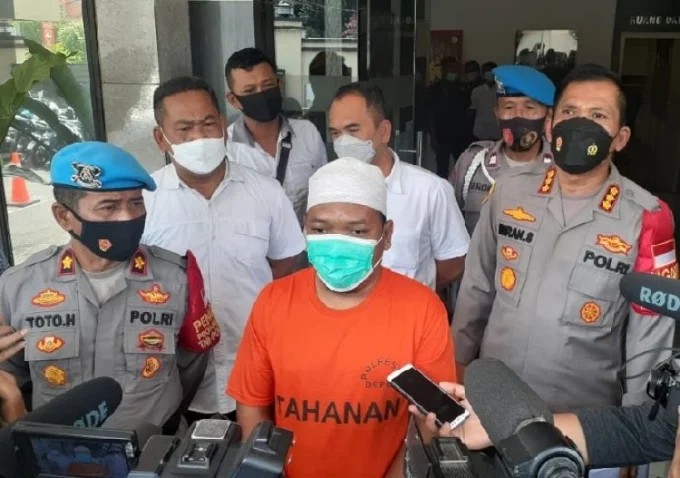 IMG-20210910-WA0103 Pekan Depan, Sidang Perkara Babi Ngepet Disidangkan di PN Depok 13