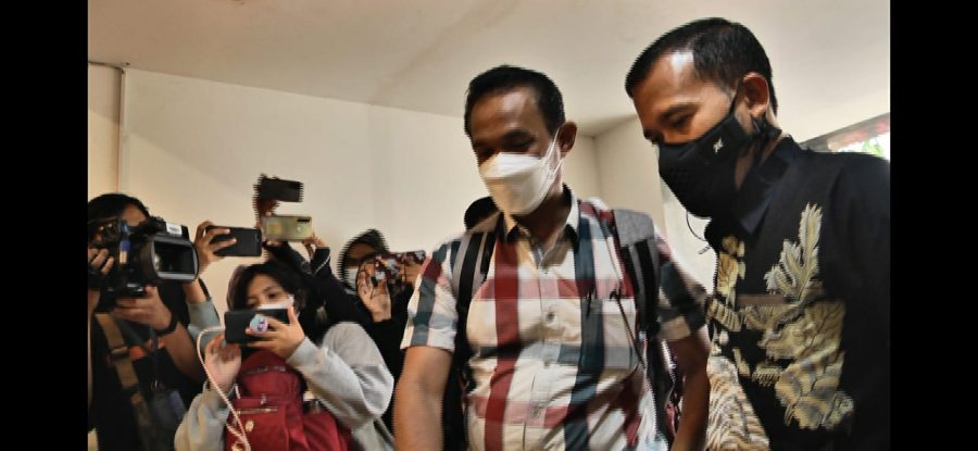 IMG-20210914-WA0034 Kalapas Tangerang Bungkam Saat Penuhi Pemeriksaan Penyidik 12