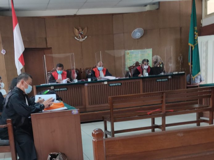 IMG-20210928-WA0053 Selipkan Sabu di Celana Dalam, Zainal Diadili 12