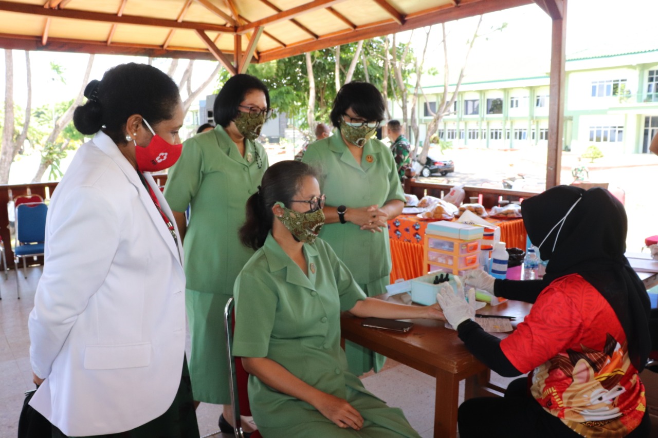 Jelang HUT TNI Ke-76, Kodam XVII/Cenderawasih Gelar Donor Darah 1