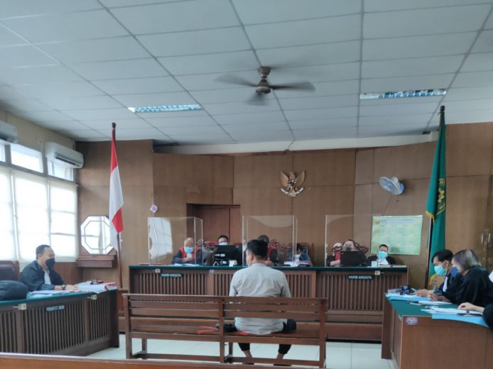 IMG-20210929-WA0065 Sidang Pungli, Sopir Truk: Operator Gunakan Kaca Pembesar 10