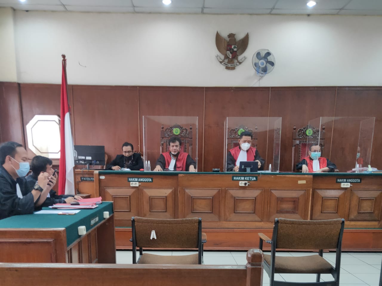 Tuntutan Belum Siap, Sidang Akta Nikah Palsu Ditunda 1