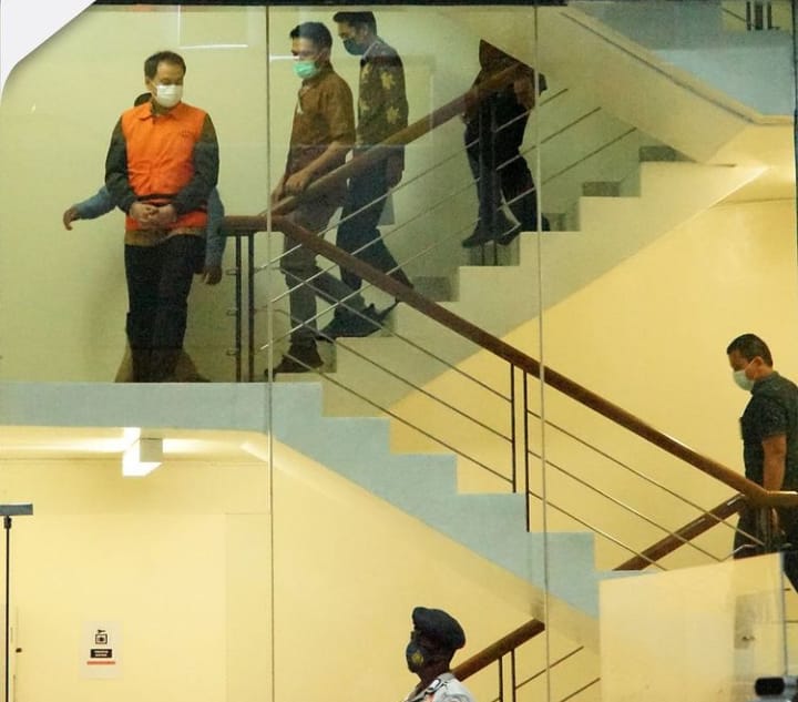IMG-20211026-WA0056 KPK: Bantahan Azis Syamsuddin Tak Berpengaruh 1