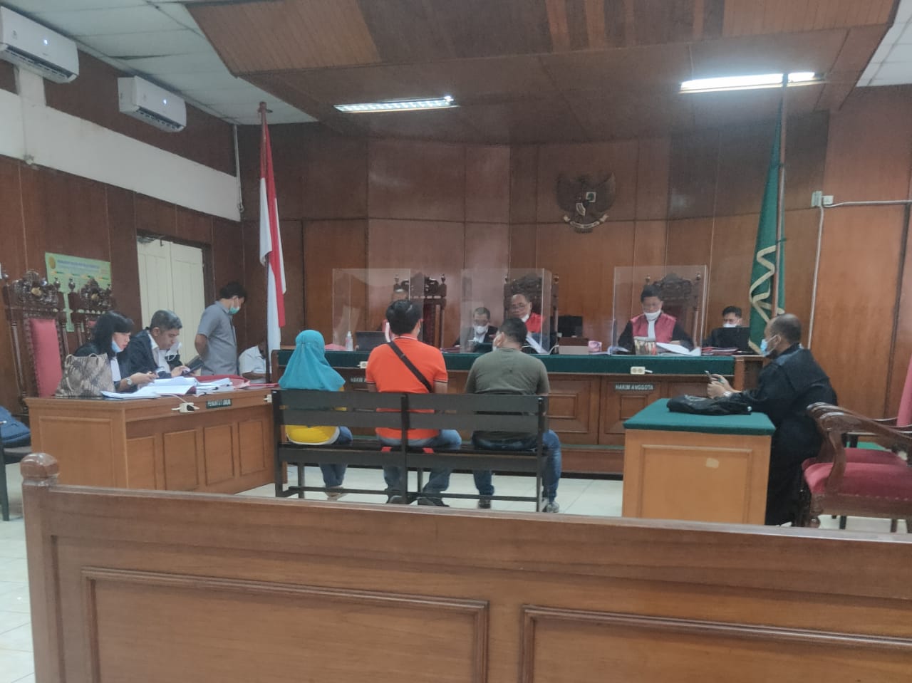 Komplotan Pencuri Bersenpi Diadili di PN Jakut 1