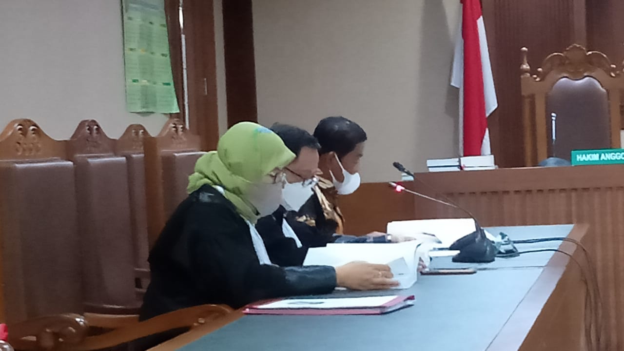 IMG-20211124-WA0064 Idrus Marham Ajukan PK 1