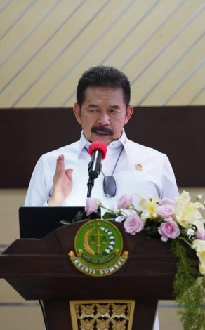 Tak Bisa Awasi Anak Buah, Jaksa Agung Akan Evaluasi Jabatan Pimpinan 38