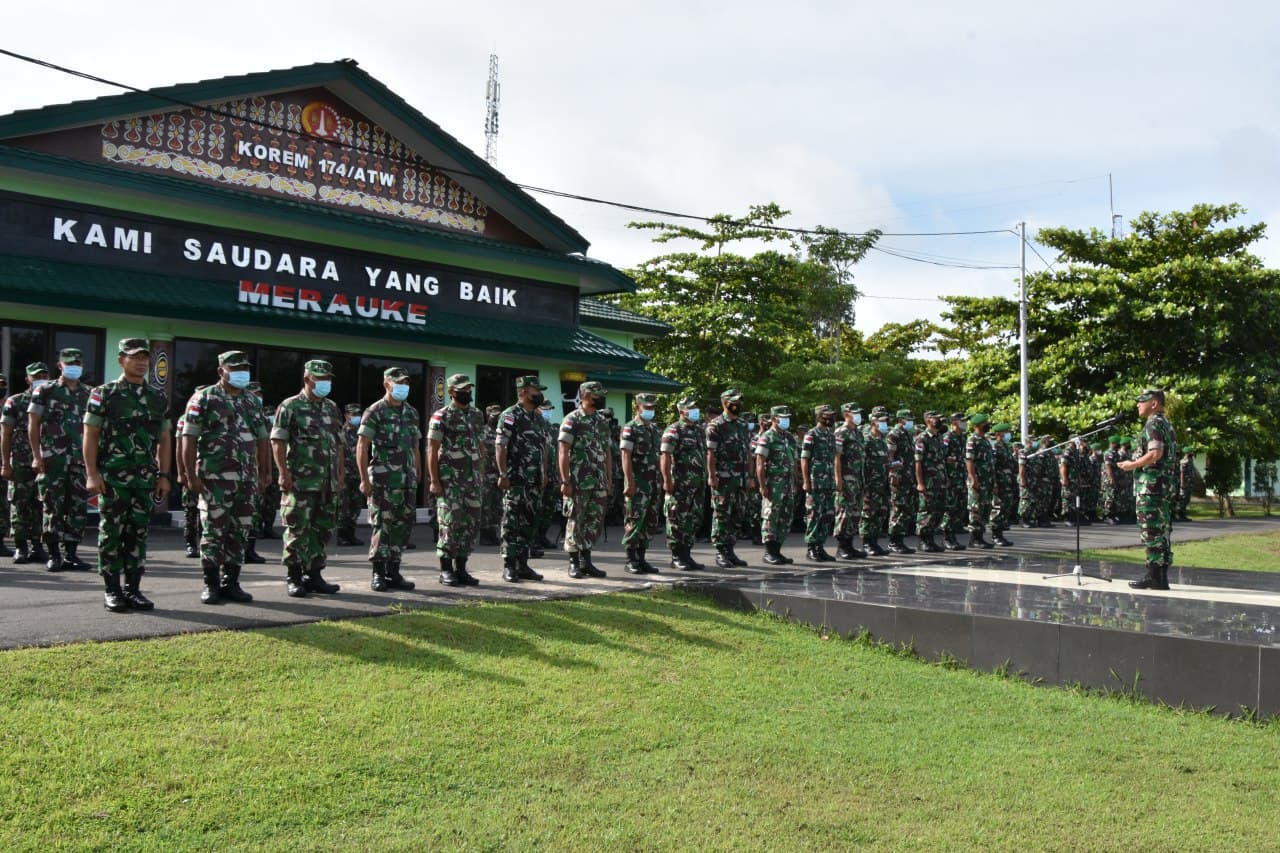 Brigjen TNI Bangun Nawoko Ucapkan Terima Kasih dan Apresiasi Kepada Prajurit Korem 174 Merauke Atas Kinerja di Tahun 2021