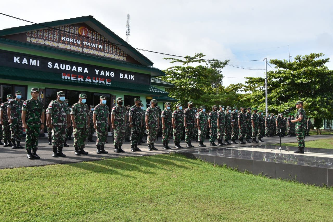 Brigjen TNI Bangun Nawoko Ucapkan Terima Kasih dan Apresiasi Kepada Prajurit Korem 174 Merauke Atas Kinerja di Tahun 2021 1