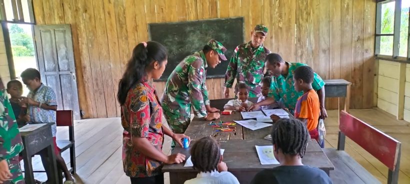 Satgas Yonif 126/KC Gelar Lomba Mewarnai untuk Pelajar 47
