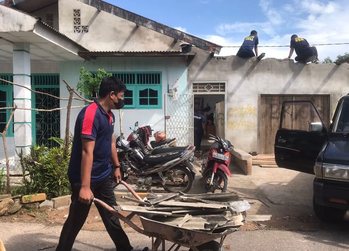IMG-20220318-WA0027 Bakamla RI Babel Peduli Korban Terdampak Puting Beliung 1