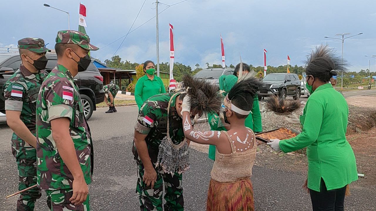 Danrem 174 Merauke: Jaga Hubungan Baik Dengan Masyarakat Melalui Binter 1