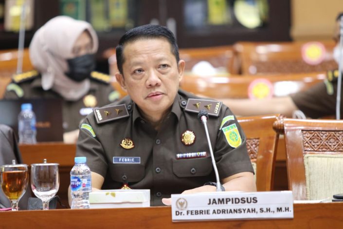 Jampidsus Ungkap Strategi Tingkatkan Pendapatan Negara 72