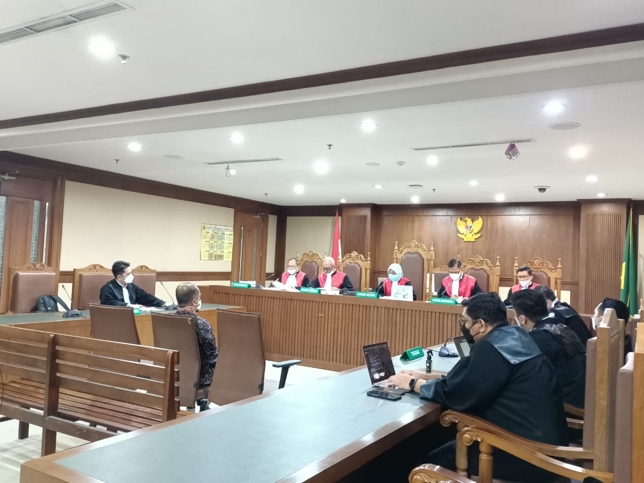 Terkait Jiwasraya, Maybank Dihukum Uang Pengganti Rp5,7 Miliar  1