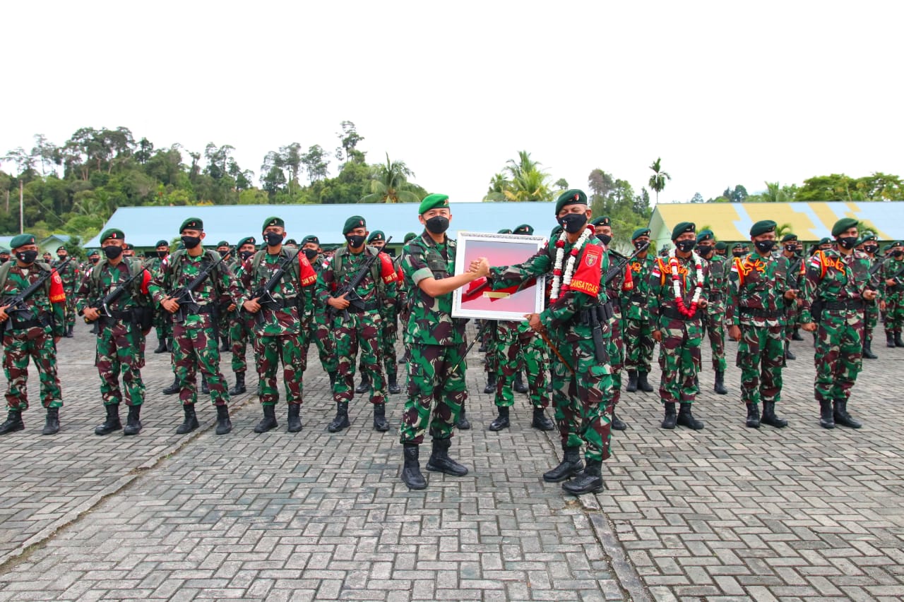 IMG-20220413-WA0035 Danbrigif 24/Bulungan Cakti Pimpin Penyambutan Purna Tugas Satgas Yonif Raider 613/Raja Alam 1