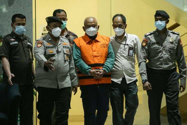 IMG-20220530-WA0033 Wali Kota Bekasi Rahmat Effendi Didakwa Terima Suap Rp10 Miliar 1