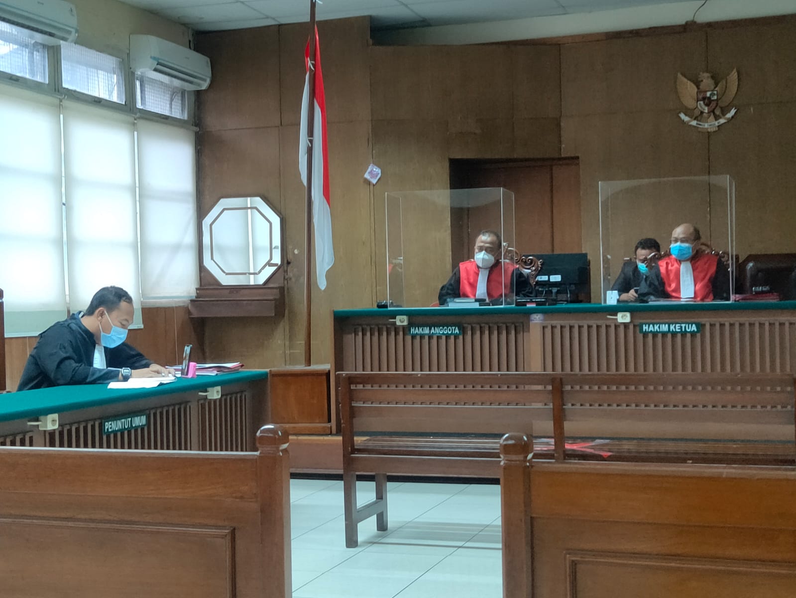 IMG-20220602-WA0070 Terdakwa Penggelapan Minyak Goreng Dituntut 2 Tahun Penjara 1