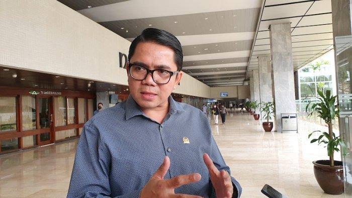 Arteria Dahlan: RUU KUHP Harus Beradab 61