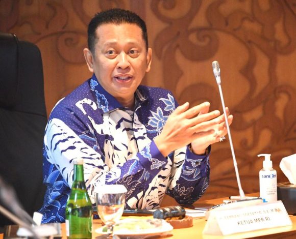 Fraksi PAN MPR Diberi Waktu 30 Hari Tetapkan Pengganti Zulkifli Hasan 28