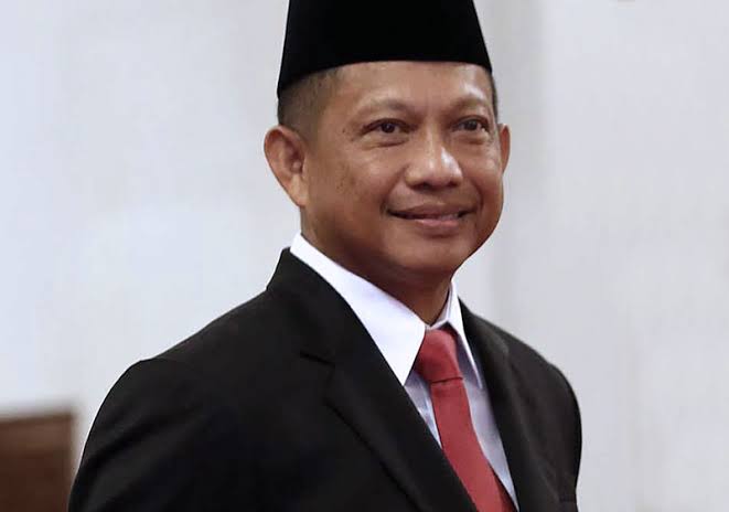 IMG-20220705-WA0011 Presiden Jokowi Tunjuk Tito Karnavian Sebagai MenPAN-RB Ad Interim 1