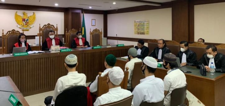 Enam Pengeroyok Ade Armando Dituntut Dua Tahun Penjara 1