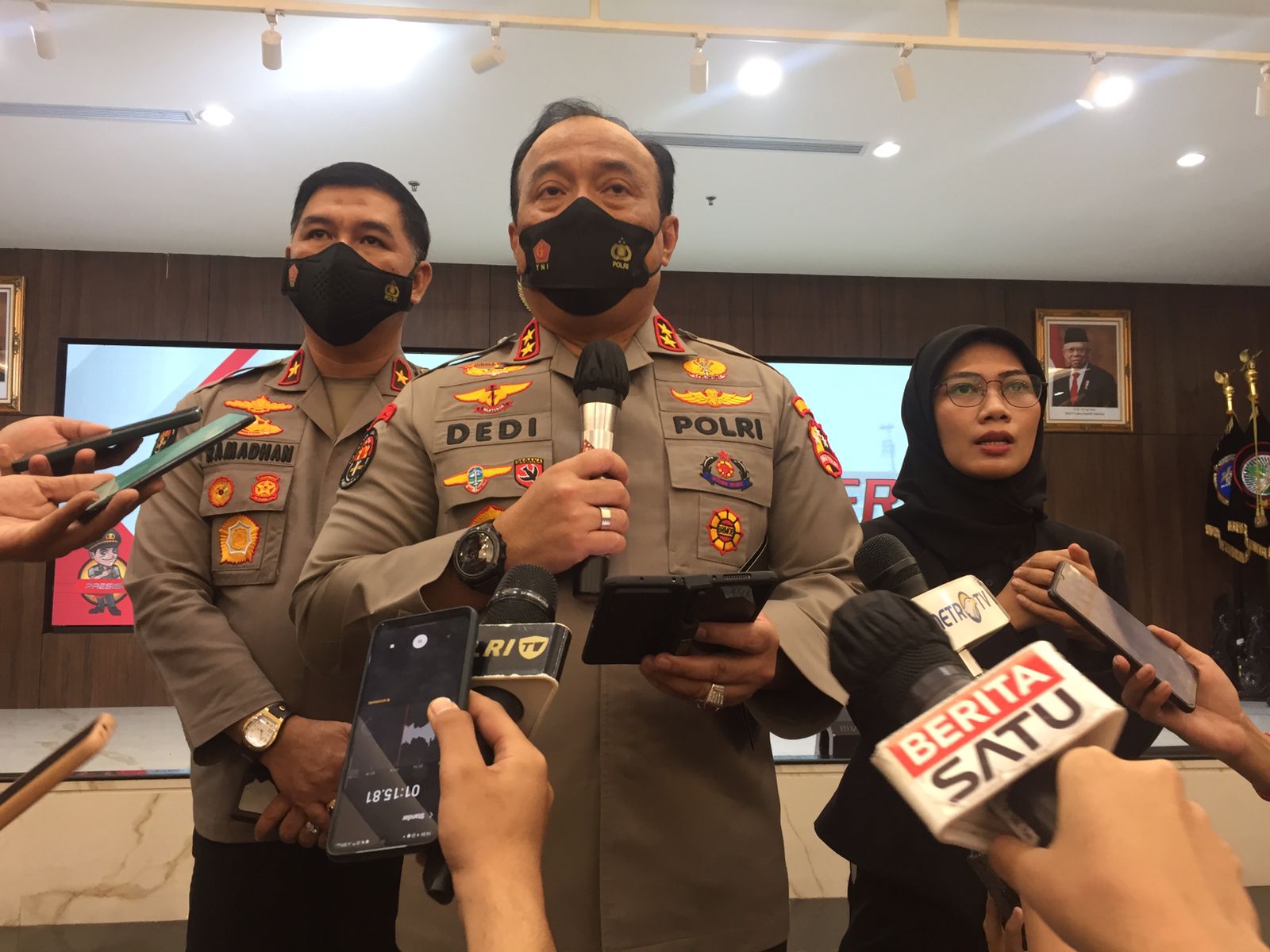 IMG-20221003-WA0053 Polisi Akan Tindak Perusuh di Luar Stadion Kanjuruhan 1